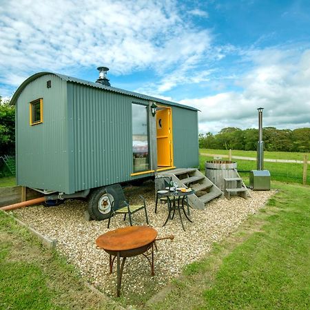 Kidwelly Glamping Hotel Exterior foto