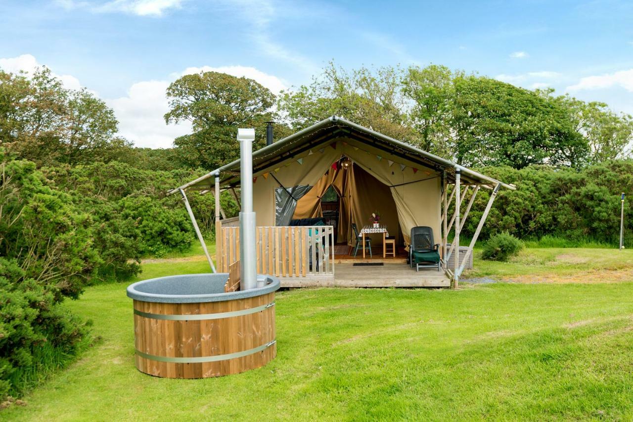Kidwelly Glamping Hotel Exterior foto